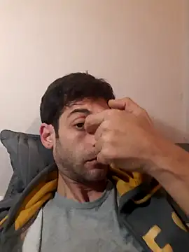 Snapshot of MrTamburine22 chatting on 03/10/25, 12:48 MrTamburine22 online show from 03/10/25, 12:48