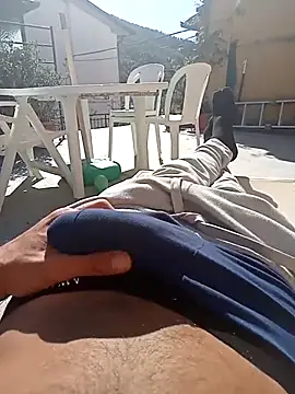 Snapshot of MrTamburine22 chatting on 10/17/25, 11:13 MrTamburine22 online show from 10/17/25, 11:13