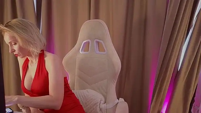 Snapshot of bubbling_crush chatting on 02/07/25, 05:52 bubbling crush online show from 02/07/25, 05:52