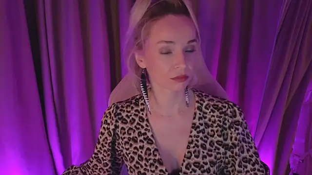 Snapshot of bubbling_crush chatting on 02/28/25, 05:48 bubbling crush online show from 02/28/25, 05:48