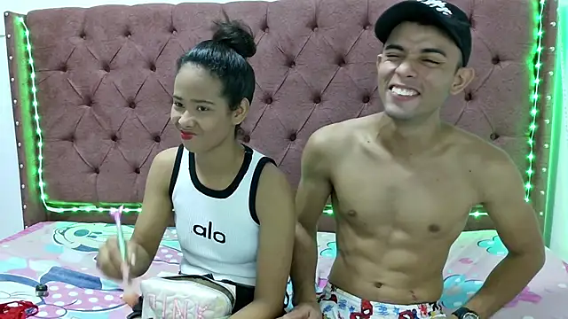 smiths couple online show from 01/11/25, 01:16