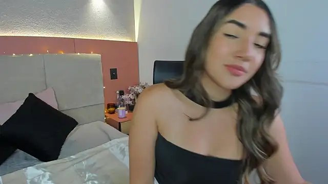 AniiRose online show from 11/07/25, 02:11