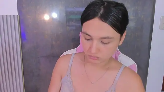 lana boomer online show from 04/24/26, 08:22