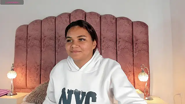 Carolina Evanss online show from 03/07/25, 04:46