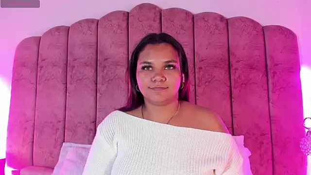 Carolina Evanss online show from 12/03/25, 06:10