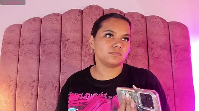 Carolina Evanss online show from 12/16/25, 03:44