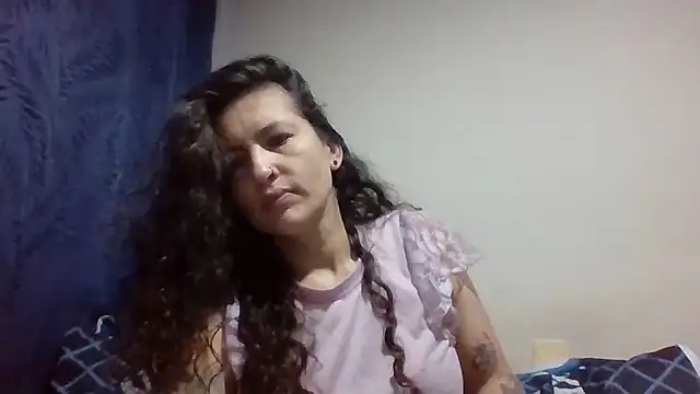 Snapshot of Leyla_Horny_Bg chatting on 03/18/26, 11:08 Leyla Horny Bg online show from 03/18/26, 11:08