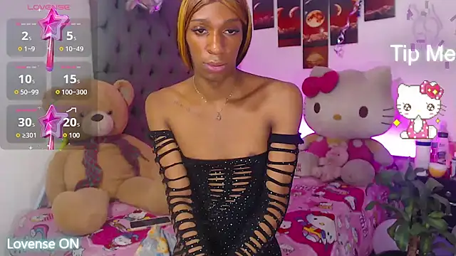 lucianadolll online show from 04/24/26, 08:33