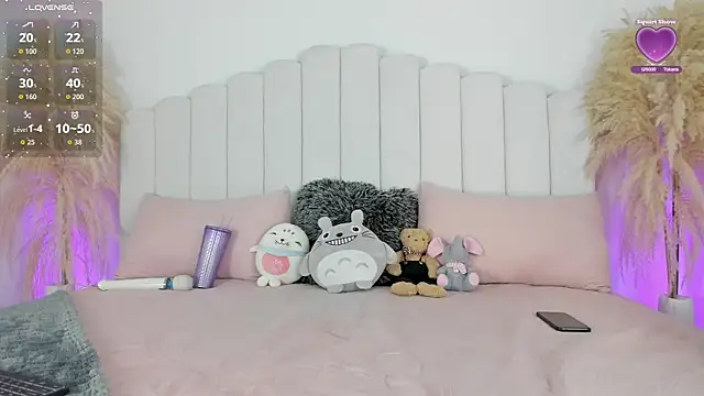 cherie    online show from 11/12/25, 08:41