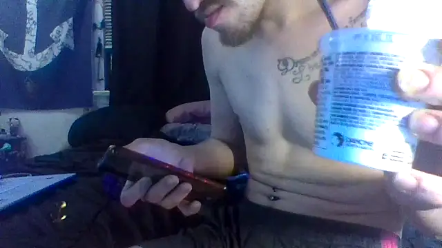 Snapshot of ATwinkie chatting on 03/09/25, 06:28 ATwinkie online show from 03/09/25, 06:28