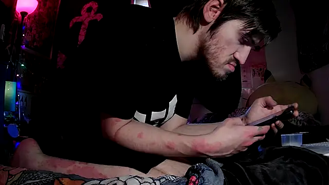 ATwinkie online show from 11/08/25, 08:51