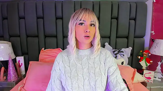 MadissonRey online show from 01/03/25, 01:03