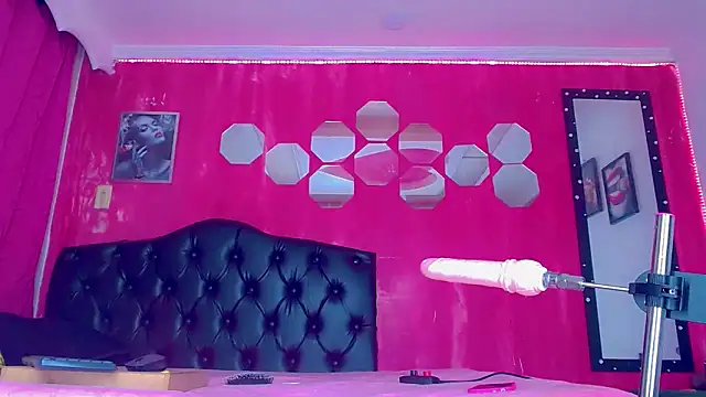 TiffanyMackensyy online show from 11/29/25, 03:20