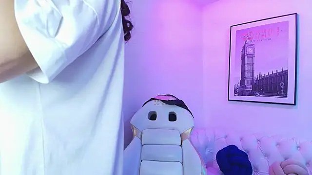 Theia moon online show from 01/12/25, 12:44