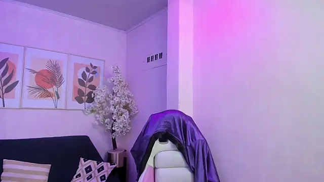 Theia moon online show from 03/02/25, 04:17