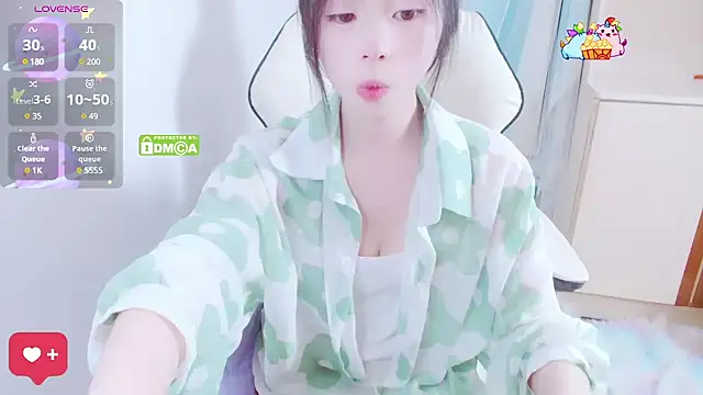 xiyao1314 online show from 01/07/25, 08:56