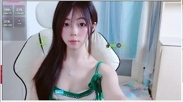 Snapshot of xiyao1314 chatting on 05/04/26, 12:12 xiyao1314 online show from 05/04/26, 12:12