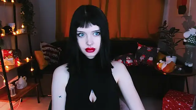 Snapshot of Barbara_xKiss chatting on 12/28/24, 08:37 Barbara xKiss online show from 12/28/24, 08:37