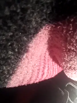 Snapshot of PracticalGum40 chatting on 03/06/25, 05:22 PracticalGum40 online show from 03/06/25, 05:22