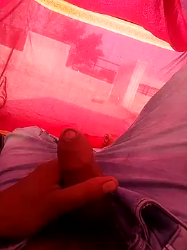 Snapshot of PracticalGum40 chatting on 03/15/25, 01:41 PracticalGum40 online show from 03/15/25, 01:41