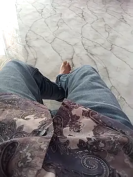 Snapshot of PracticalGum40 chatting on 10/09/25, 11:30 PracticalGum40 online show from 10/09/25, 11:30