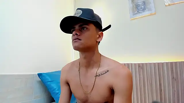 Snapshot of Billy_zander chatting on 12/06/24, 01:11 Billy zander online show from 12/06/24, 01:11