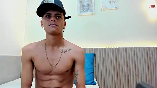 Snapshot of Billy_zander chatting on 12/07/24, 04:03 Billy zander online show from 12/07/24, 04:03