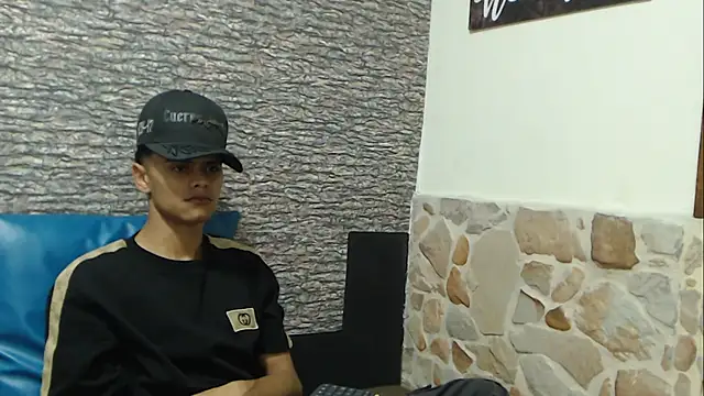 Snapshot of Billy_zander chatting on 01/13/25, 12:45 Billy zander online show from 01/13/25, 12:45