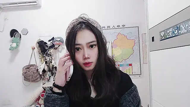 Cherie-xinxin01 online show from 12/05/24, 01:17
