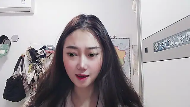 Cherie-xinxin01 online show from 12/09/24, 09:28
