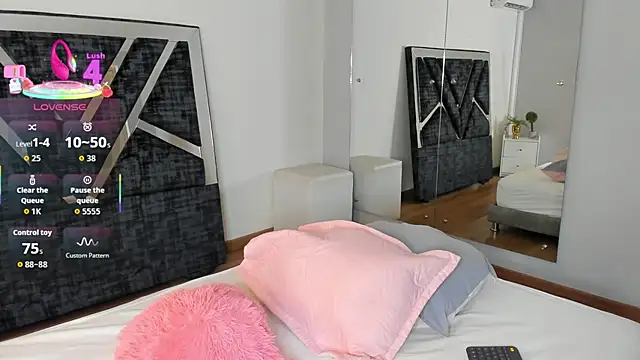 Jonness Isa  online show from 09/18/25, 12:29