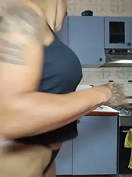 Snapshot of Alison_fitness chatting on 05/31/26, 12:34 Alison fitness online show from 05/31/26, 12:34