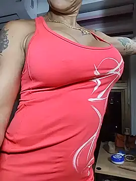 Snapshot of Alison_fitness chatting on 06/09/26, 11:38 Alison fitness online show from 06/09/26, 11:38