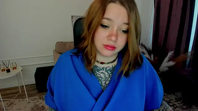 MoonLghte online show from 02/02/25, 07:41