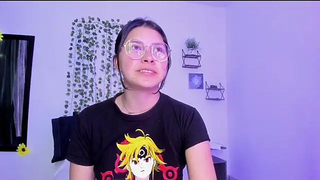 Snapshot of Noellesable chatting on 12/28/24, 12:35 Noellesable online show from 12/28/24, 12:35