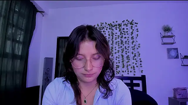 Snapshot of Noellesable chatting on 01/18/25, 09:13 Noellesable online show from 01/18/25, 09:13