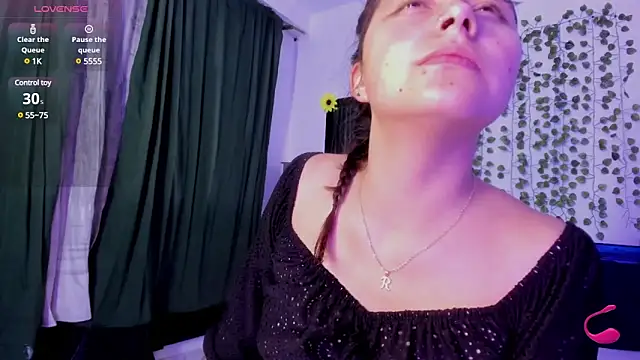 Snapshot of Noellesable chatting on 03/04/25, 12:29 Noellesable online show from 03/04/25, 12:29