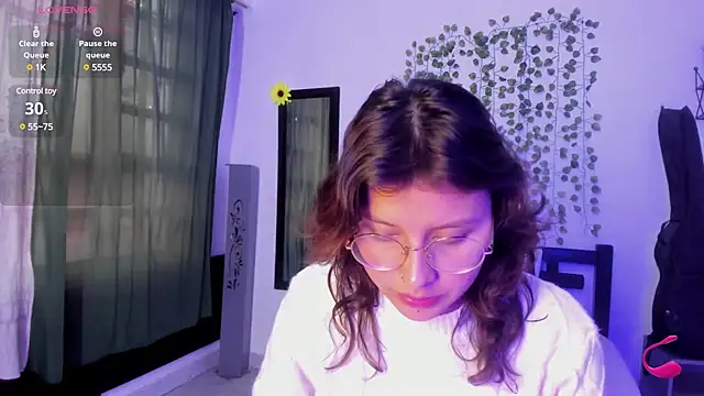 Snapshot of Noellesable chatting on 03/08/25, 07:09 Noellesable online show from 03/08/25, 07:09