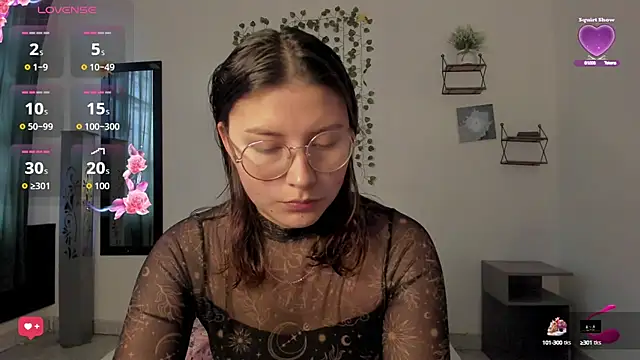 Snapshot of Noellesable chatting on 09/20/25, 05:25 Noellesable online show from 09/20/25, 05:25