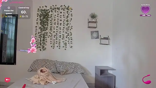 Snapshot of Noellesable chatting on 09/25/25, 05:16 Noellesable online show from 09/25/25, 05:16