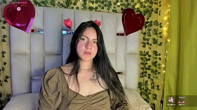 jenifer  power10 online show from 02/26/25, 05:28