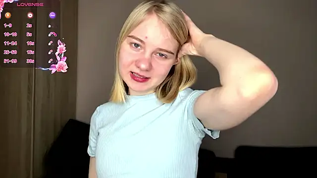 OdelinaFicken online show from 03/19/26, 07:34