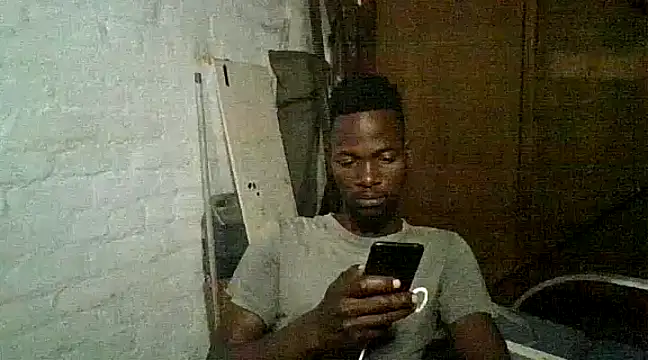 Snapshot of CptDickX258 chatting on 01/18/25, 09:13 CptDickX258 online show from 01/18/25, 09:13