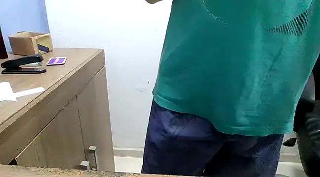 Snapshot of DiGabriel chatting on 12/12/24, 05:31 DiGabriel online show from 12/12/24, 05:31