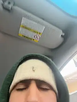 Snapshot of johnycash21 chatting on 01/17/26, 04:43 johnycash21 online show from 01/17/26, 04:43