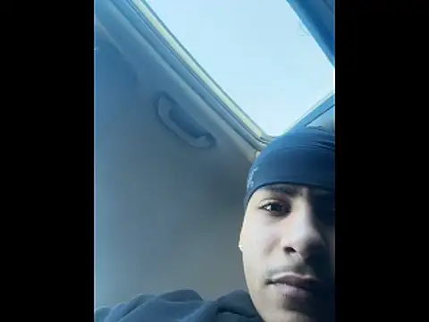 Snapshot of johnycash21 chatting on 02/02/26, 05:11 johnycash21 online show from 02/02/26, 05:11