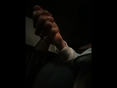 Snapshot of johnycash21 chatting on 02/04/26, 10:43 johnycash21 online show from 02/04/26, 10:43