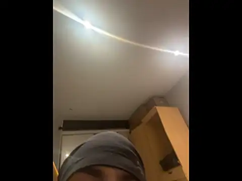 Snapshot of johnycash21 chatting on 02/24/26, 09:07 johnycash21 online show from 02/24/26, 09:07