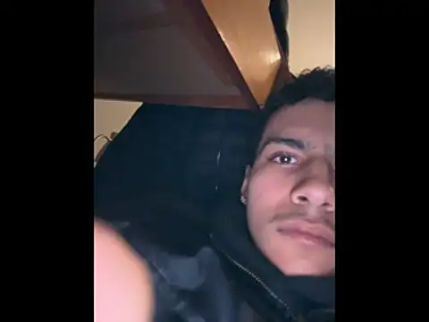 Snapshot of johnycash21 chatting on 03/07/26, 09:12 johnycash21 online show from 03/07/26, 09:12