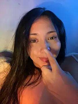 sweet kitty0110 online show from 01/13/25, 05:12